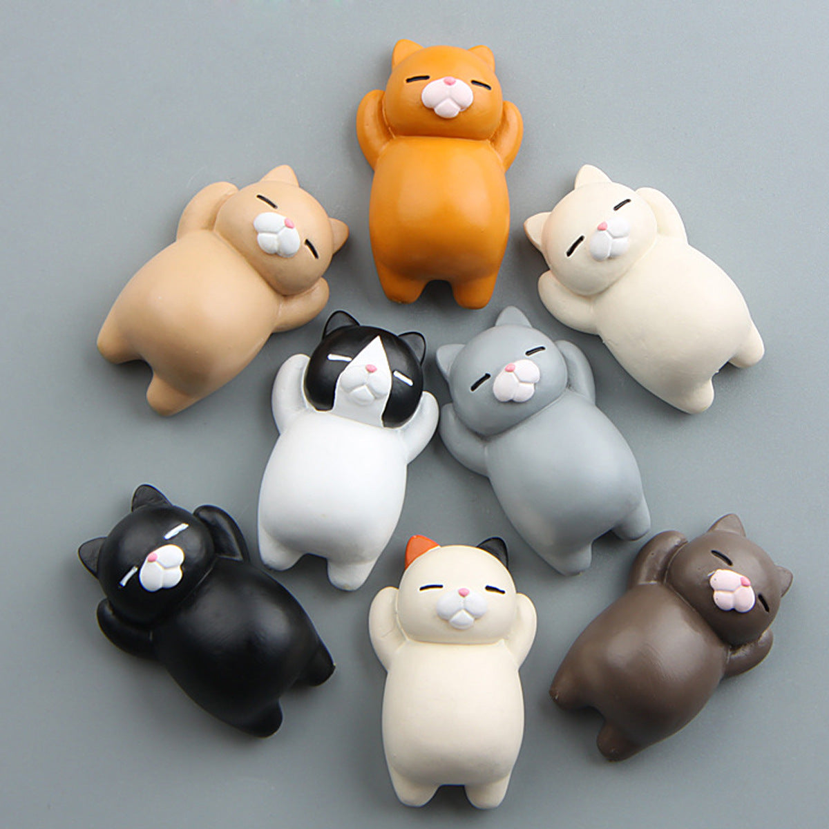 Japanese cat cartoon creative 3D magnet mobile phone shell refrigerator decoration manufacturers
