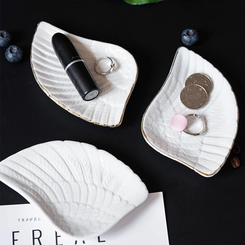 ins Nordic ceramic plate jewelry plate feather wings Gold Phnom Penh pastry fruit tray jewelry storage tray custom